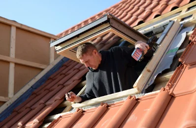 Pose de fenêtres de toit Velux à Téthieu